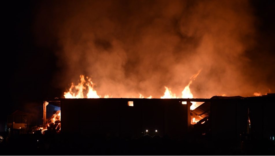 Kahramanmaraş'ta fabrika yangını | NTV