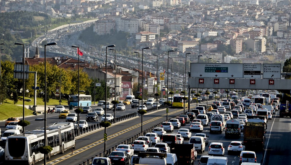 Ehliyet sahipleri dikkat! Geri sayım başladı, fazladan 7 bin 423 lira ödemek zorunda kalmayın