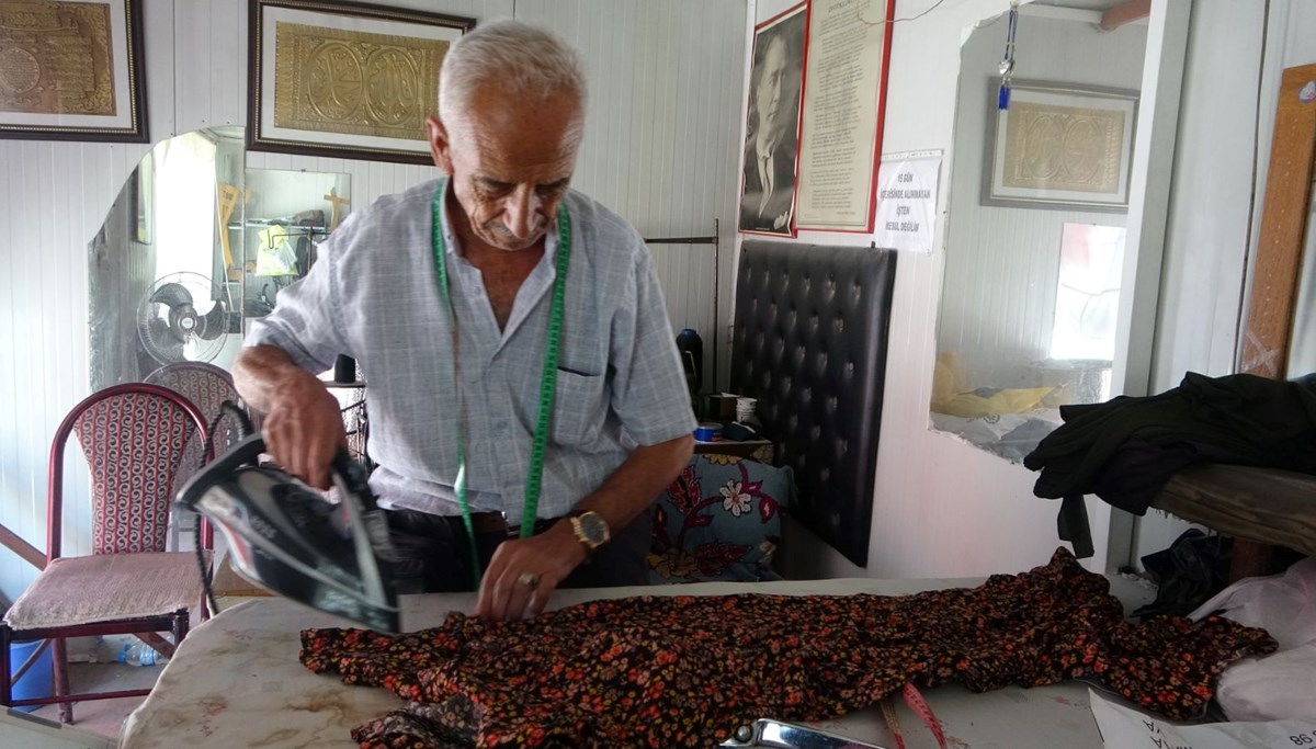 13 yaşındayken başladığı mesleğinde 60 yılı devirdi: Şimdi çırak bulamıyor 13 yaşındayken başladığı mesleğinde 60 yılı devirdi: Şimdi çırak bulamıyor