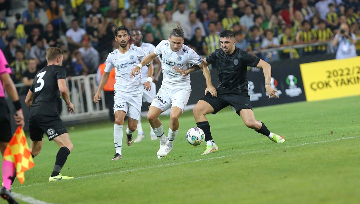 Fenerbahçe, Hull City'yi 2-0 yendi