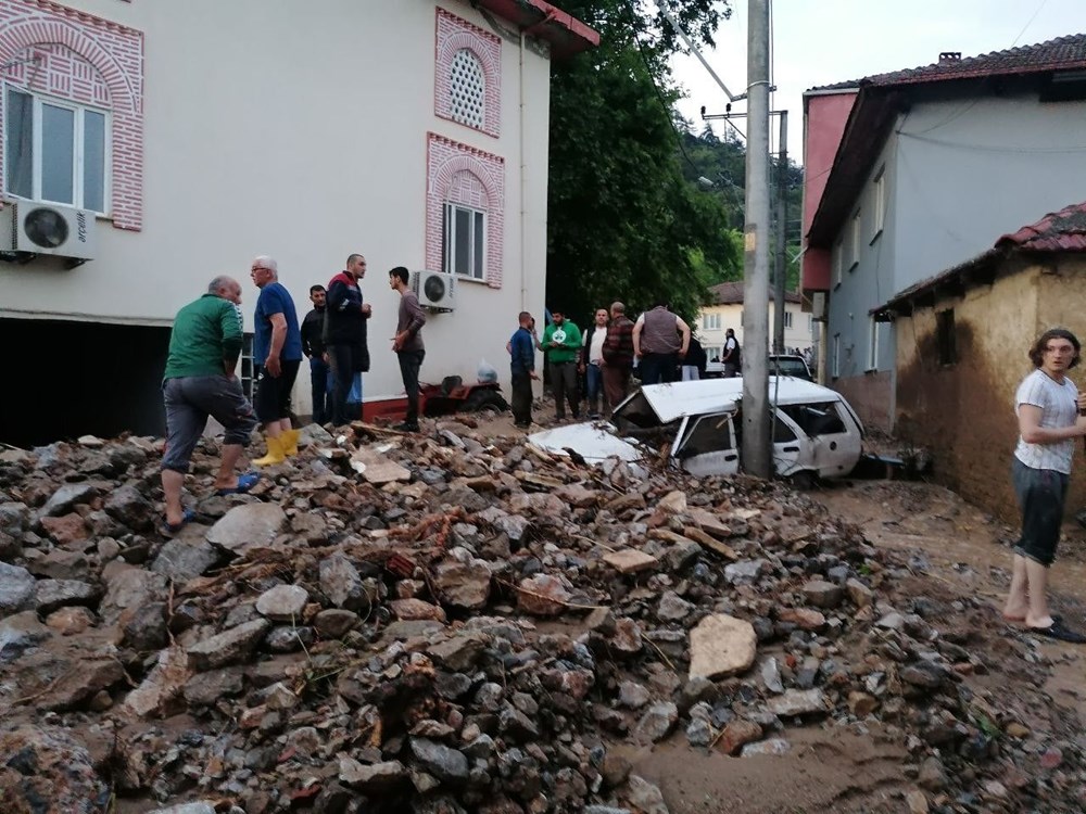 SON DAKİKA HABERİ: Bursa Kestel'deki selde 5 ölü, 1 kayıp - 13