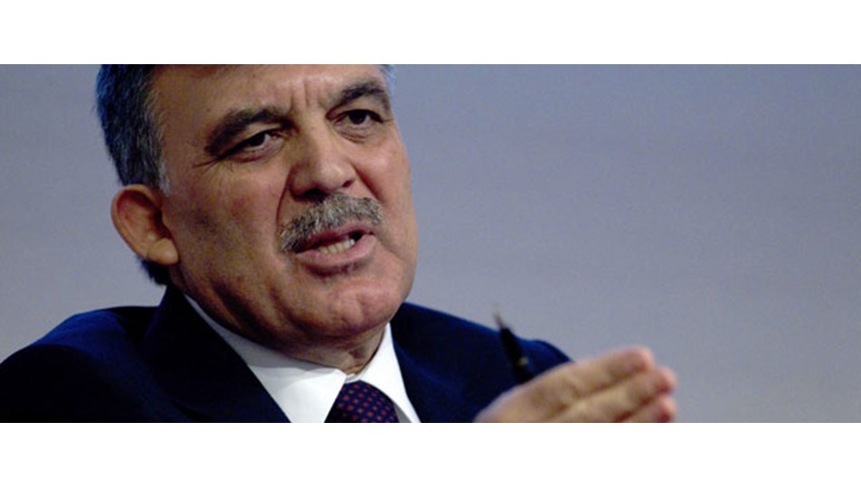 Gül: Demokrasi sadece seçim değildir