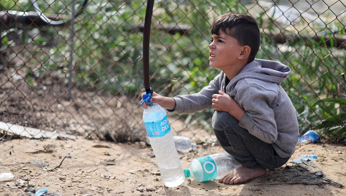 UNRWA: Gazze'de yarım milyondan fazla çocuk eğitim alamıyor