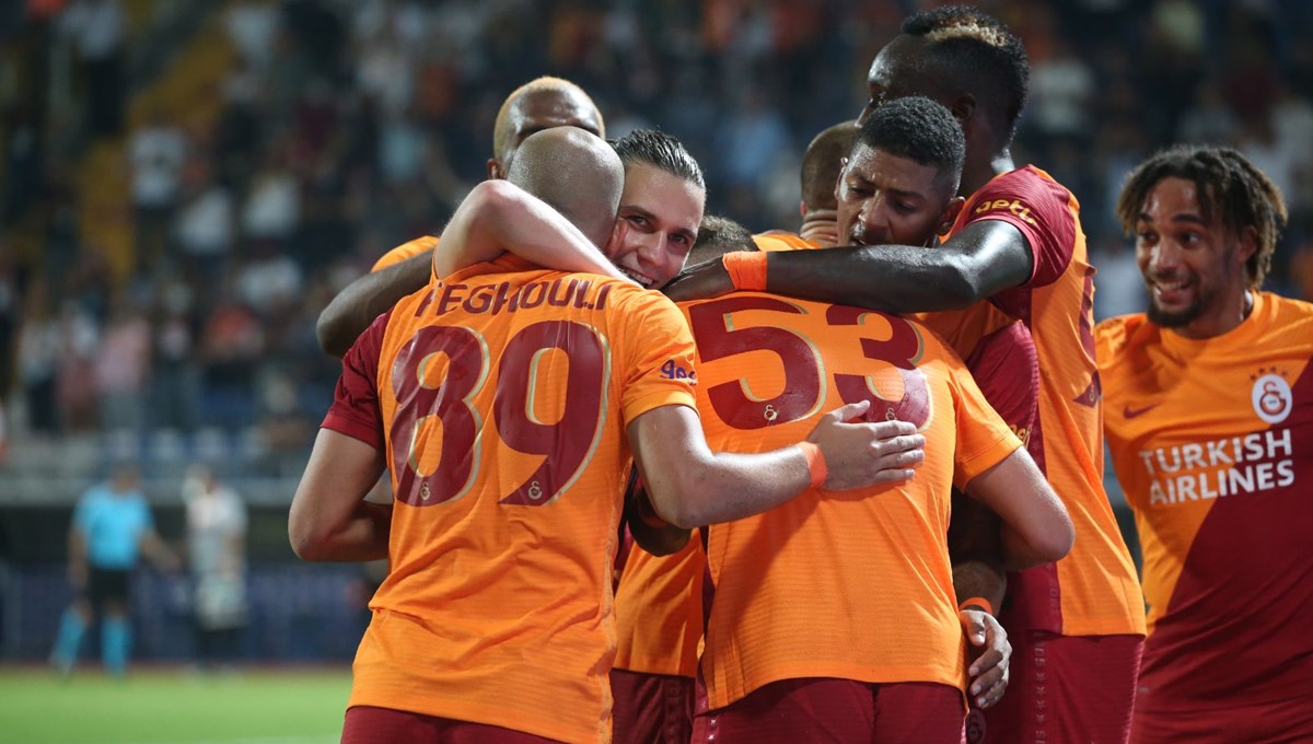 SON DAKİKA: Galatasaray UEFA Avrupa Ligi'nde gruplara kaldı