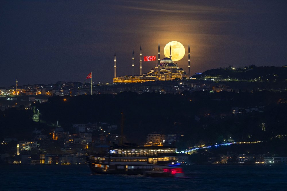 Türkiye'de Ay Işığı Büyüsü: Dolunay Manzaraları Ruhları Okşadı 72 p oEnNsTwU6vUZ FgoSORg