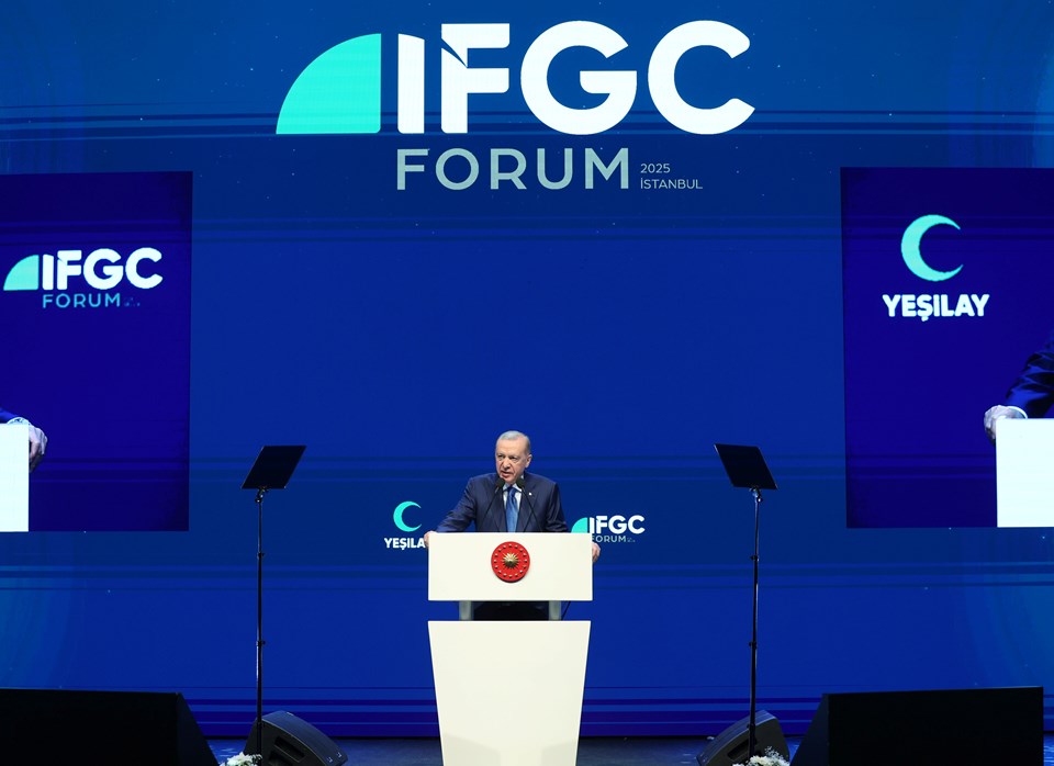 Cumhurbaşkanı Erdoğan: Sanal dünya bağımlılığı artıyor - 1
