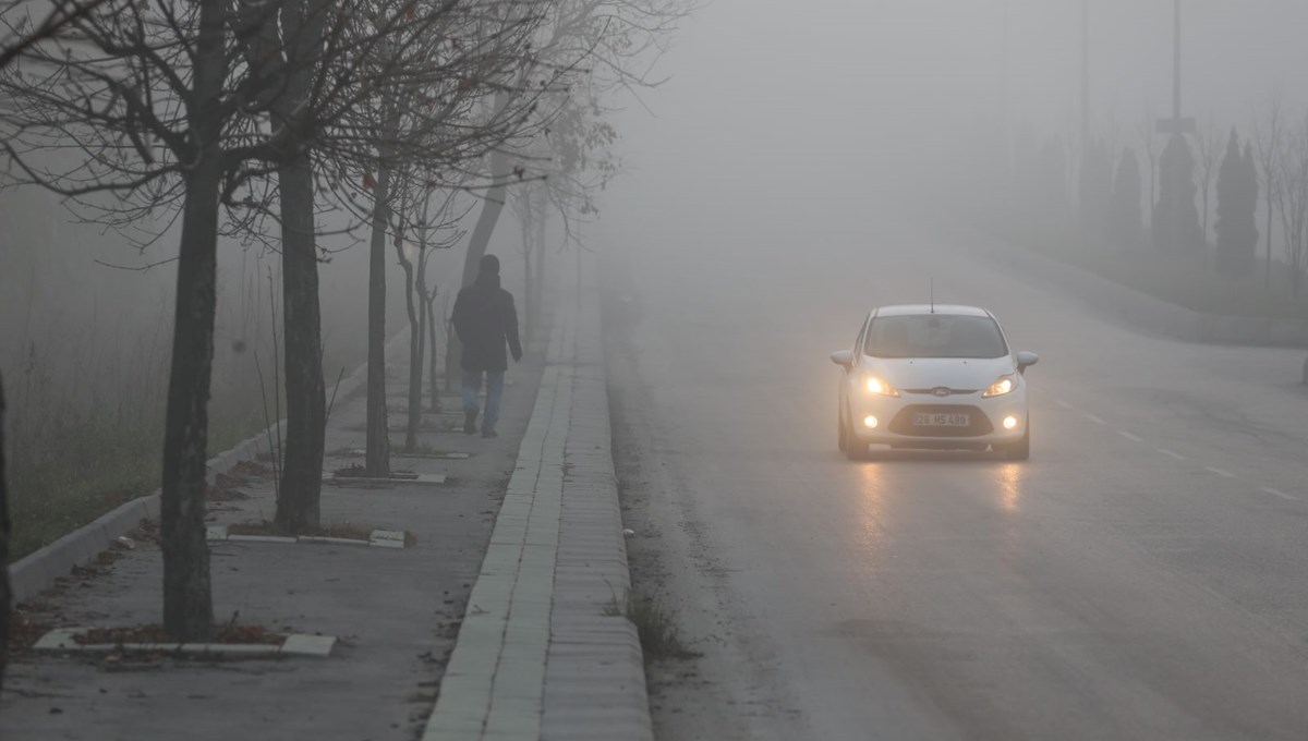 Eskişehir'de sis etkili oldu