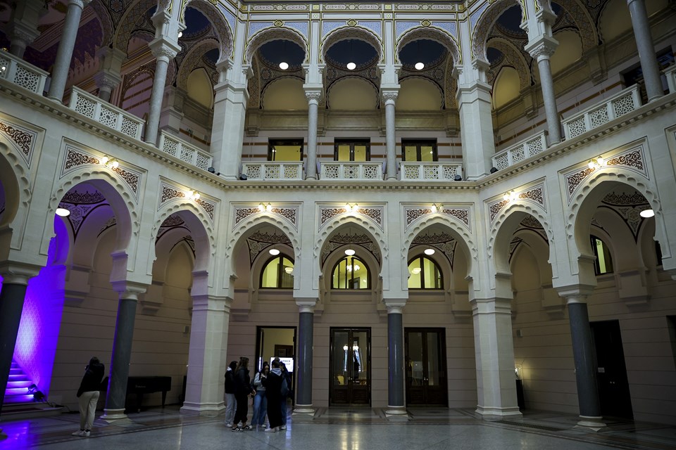 Vijecnica Kütüphanesi, Saraybosna'nın tarihine ışık tutuyor - 1