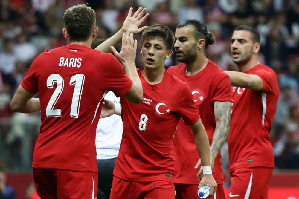 Heyecanla beklenen EURO 2024'te ilk düdük bugün çalacak: Tek Türk hakem Halil Umut Meler - 4