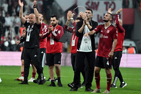 Gaziantep FK, Beşiktaş'a 2-0 mağlup oldu - Doğuş Haber Ajansı
