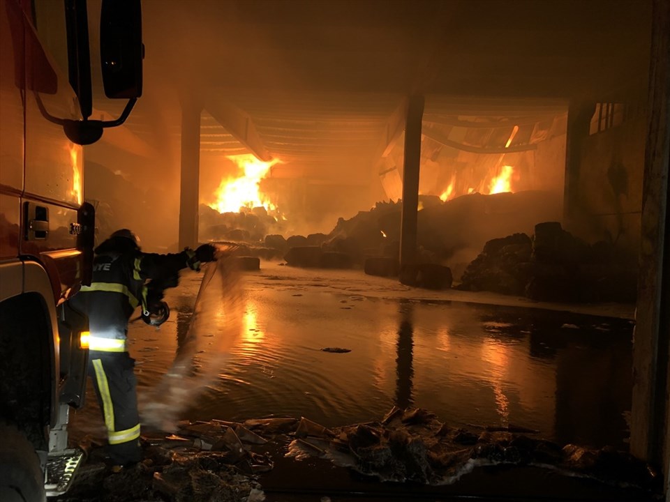 Kahramanmaraş'ta fabrika yangını - 1