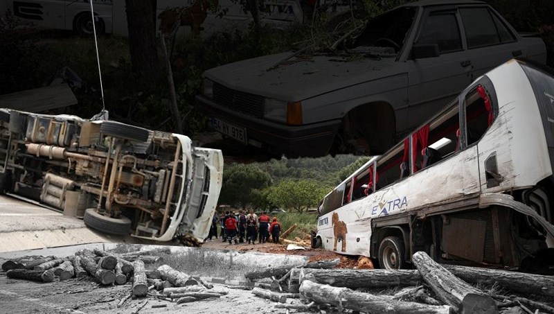 Çanakkale'de zincirleme trafik kazası