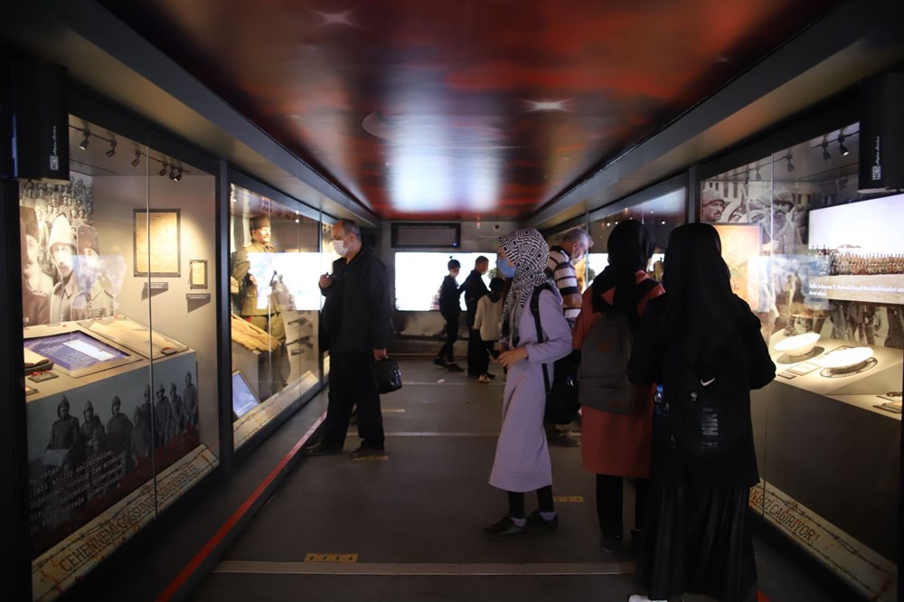 Çanakkale Savaşları Mobil Müzesi’nin 40’ıncı durağı Elazığ oldu - 7