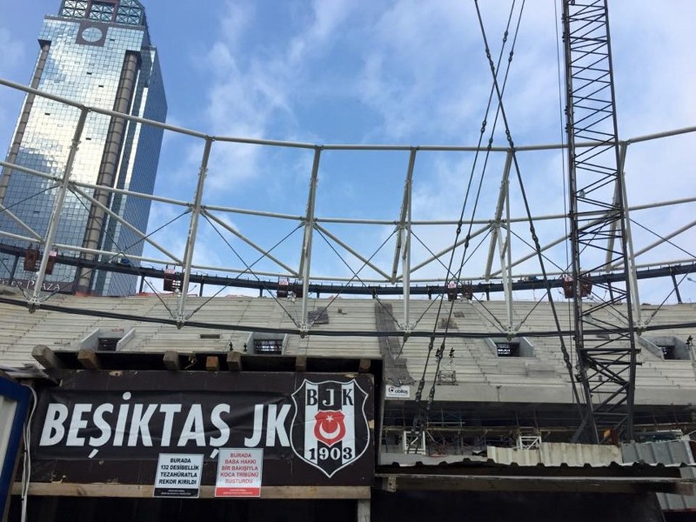 Vodafone Arena�nın çatısında sona doğru NTV