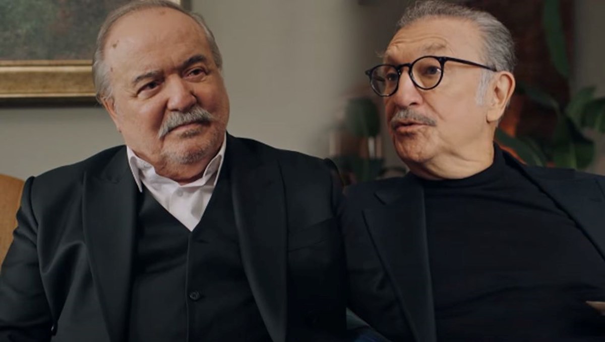 Sakla Beni'nin Kont Ziya'sı Yalı Çapkını'nda: Halis Korhan'la bir arada Sakla Beni'nin Kont Ziya'sı Yalı Çapkını'nda: Halis Korhan'la bir arada