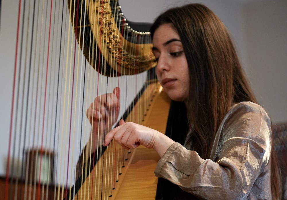 18 yaşındaki Ela'nın İngiltere'ye uzanan başarısı: İzlediği animasyon filmiyle ilgi duymaya başlamış - 1