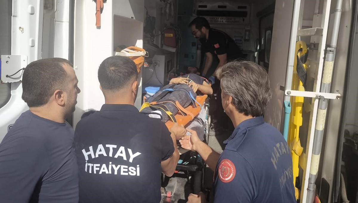 Bakımı için gittiği asansöre ayağını sıkıştırdı