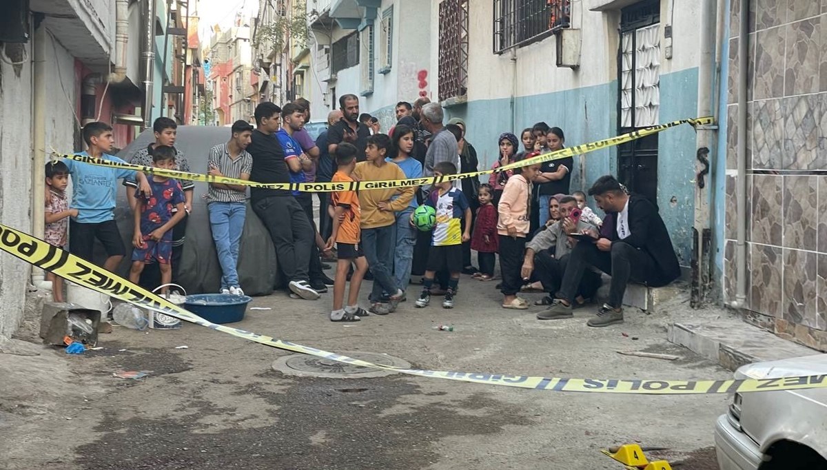 Tartıştığı kardeşi tarafından bıçaklanarak öldürüldü