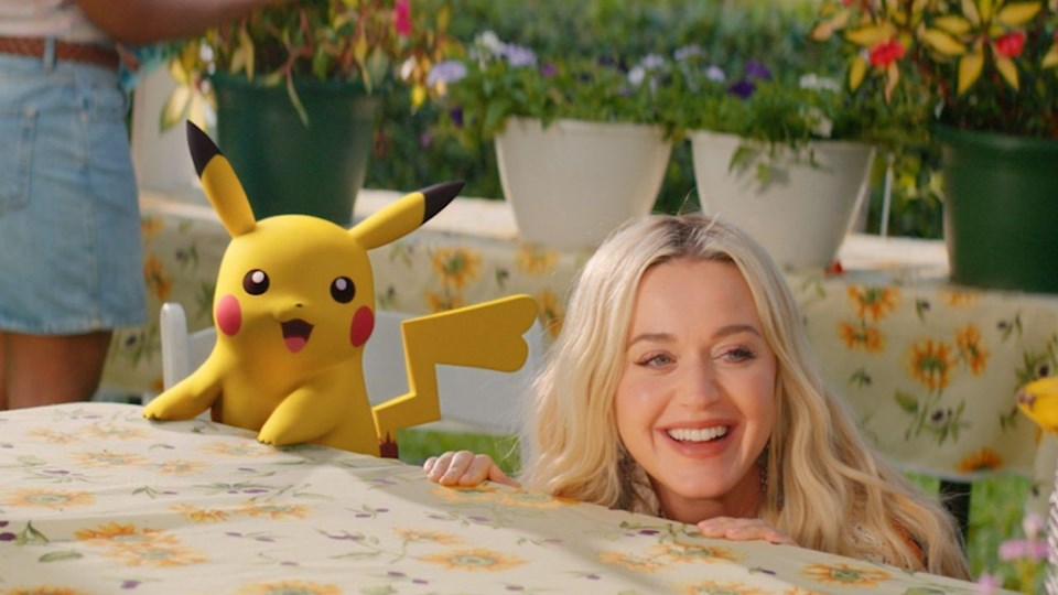Katy Perry'den Pokemon'un 25. yıl dönümü için Pikachu temalı şarkı - 1