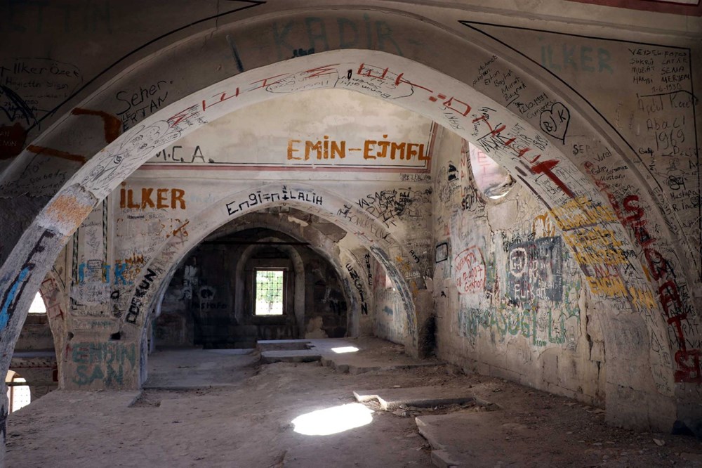 Definecilerin tahrip ettiği tarihi kilise, restore edilecek - 2