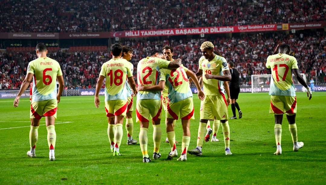 Dünya futbolunda olay: "İspanya, Dünya Kupası'ndan çekilebilir!"