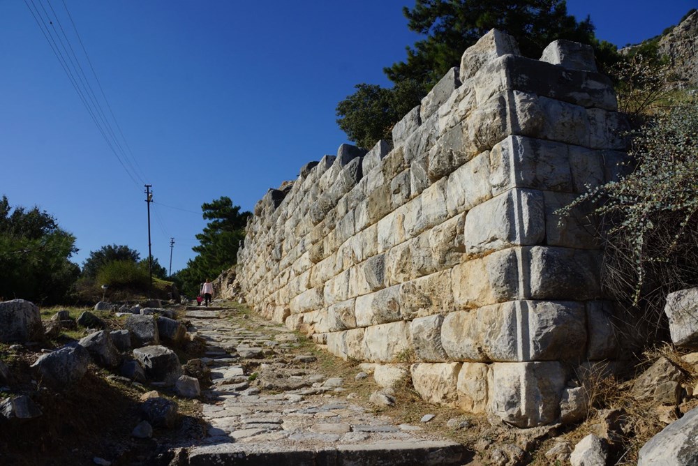 M.Ö. 4.yüzyılda kurulan ilk planlı şehir Priene - 12