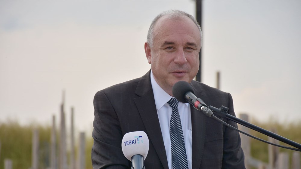 pliUzJr1h0u N1G L Vgnw