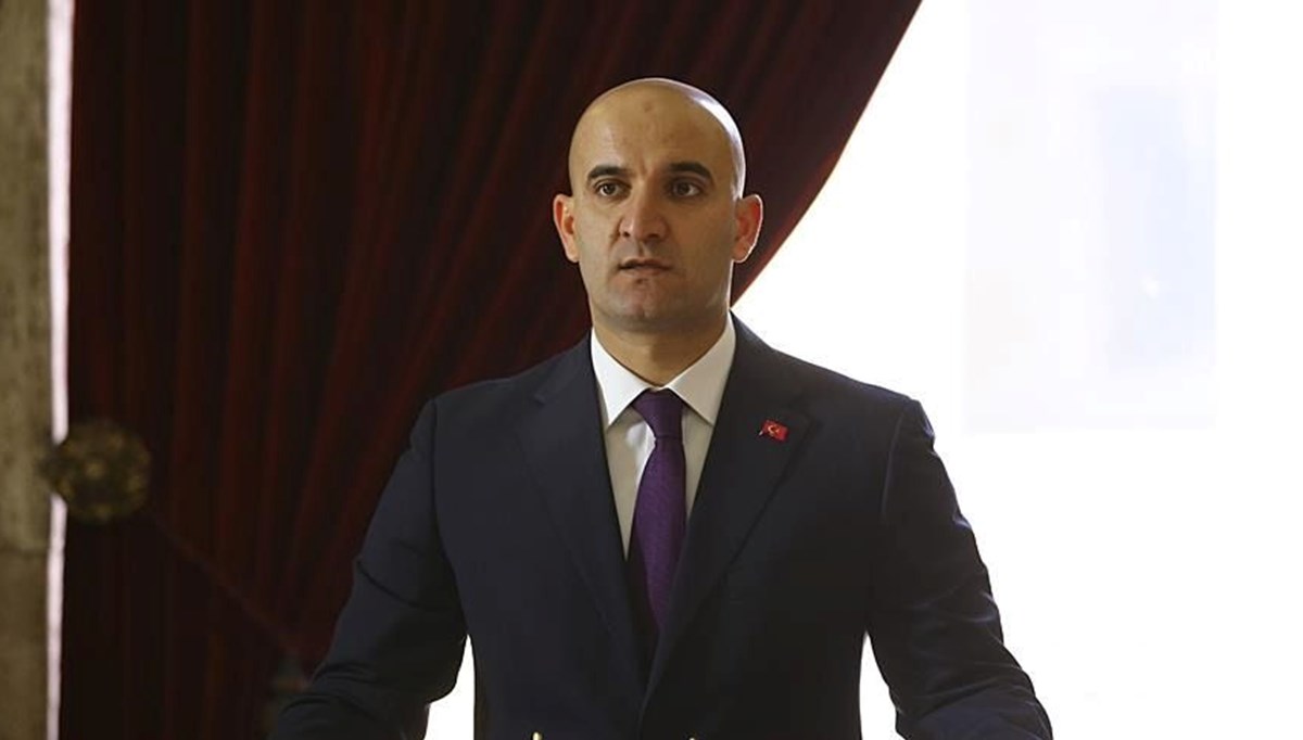 Olcay Kılavuz kimdir? MHP TBMM danışmanlığı görevinden alınan Olcay Kılavuz hangi görevlerde bulundu? Olcay Kılavuz kimdir? MHP TBMM danışmanlığı görevinden alınan Olcay Kılavuz hangi görevlerde bulundu?