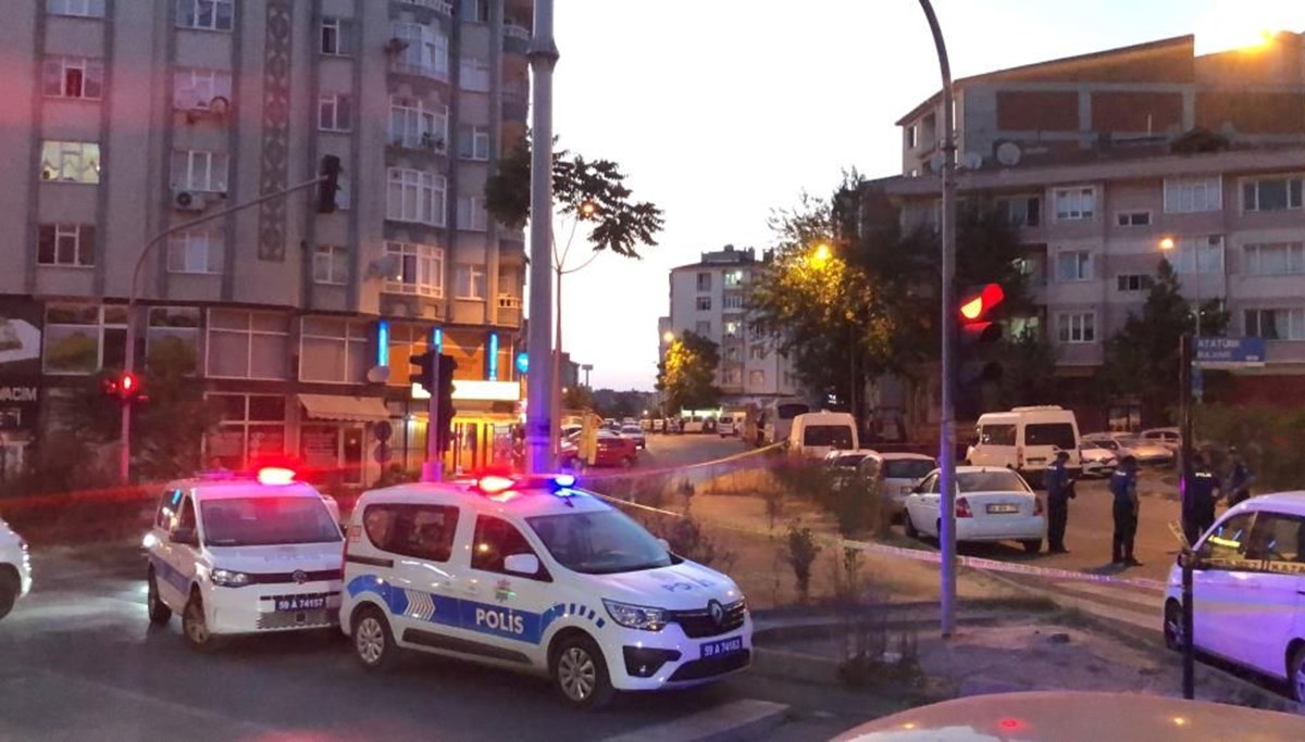 Çorlu’da kardeşlere silahlı saldırı: Biri öldü, diğeri ağır yaralı Çorlu’da kardeşlere silahlı saldırı: Biri öldü, diğeri ağır yaralı