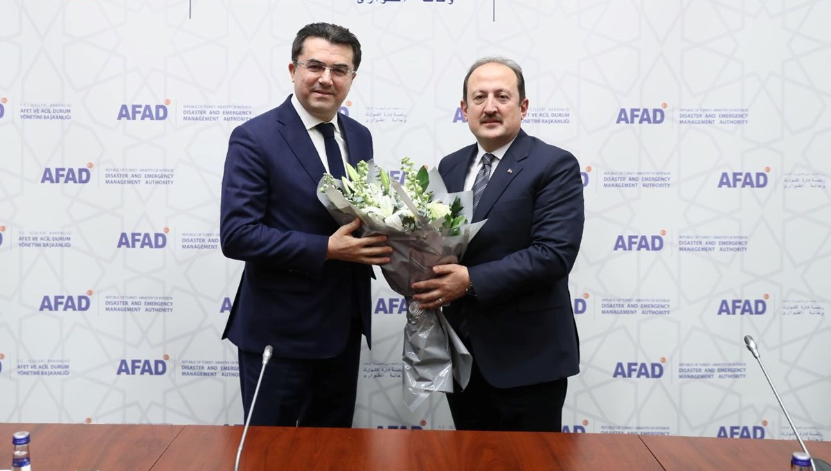 AFAD Başkanlığına atanan Ali Hamza Pehlivan göreve başladı AFAD Başkanlığına atanan Ali Hamza Pehlivan göreve başladı