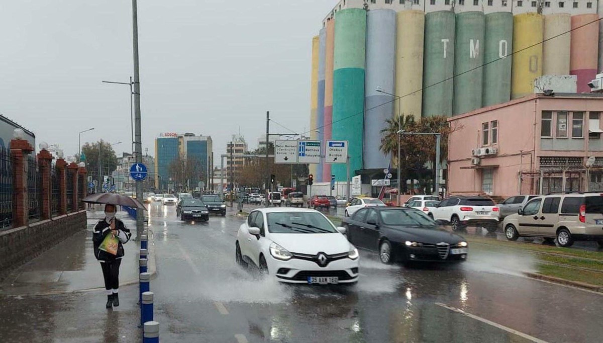 Meteoroloji'den İzmir için sağanak uyarısı