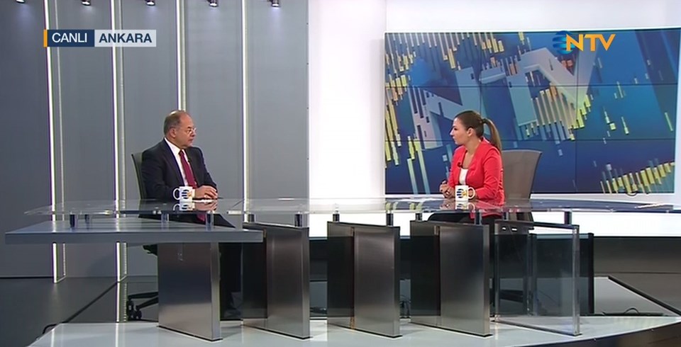 Başbakan Yardımcısı Recep Akdağ, Funda Görey'in sorularını yanıtladı
