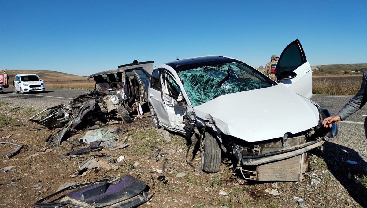 Diyarbakır’da kaza: 2 ölü, 1 yaralı