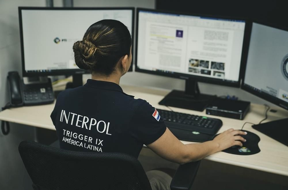 Interpol'den 15 ülkede operasyon: 14 bin 260 kişi gözaltına alındı