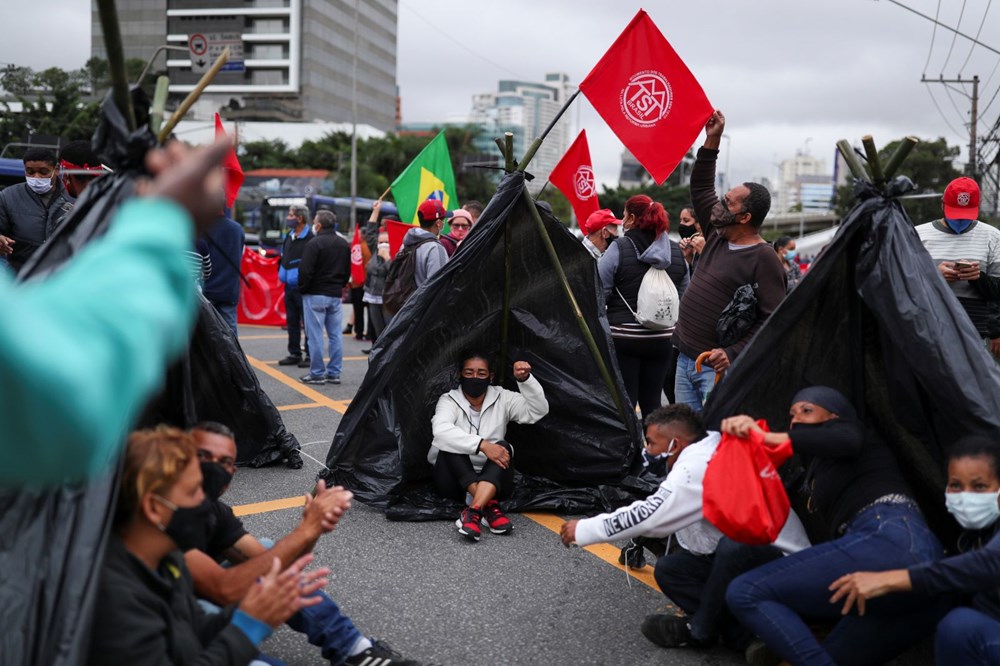 Covid-19 Batıdaki zengin ülkelerde geri çekildi, ama pandemi hala bitmekten çok uzak - 9