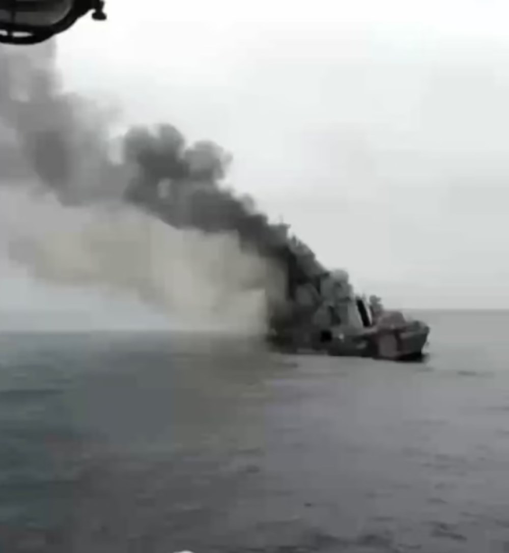 Ukraine 'destroyed' a Russian naval vessel, Kyiv Navy claims Fox News