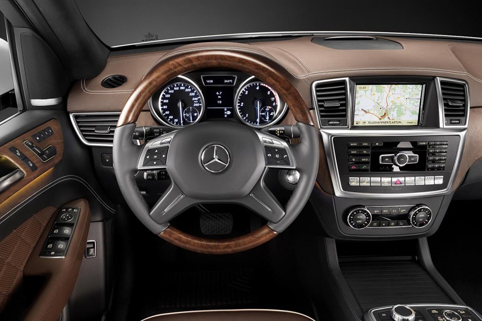 Mercedes-Benz ML modelini yeniledi - 1