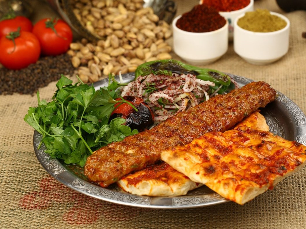 Adana Nin Meshur Adana Kebabi Evde Nasil Yapilir Masterchef Adana Kebap Tarifi Magazin Haberleri Ntv