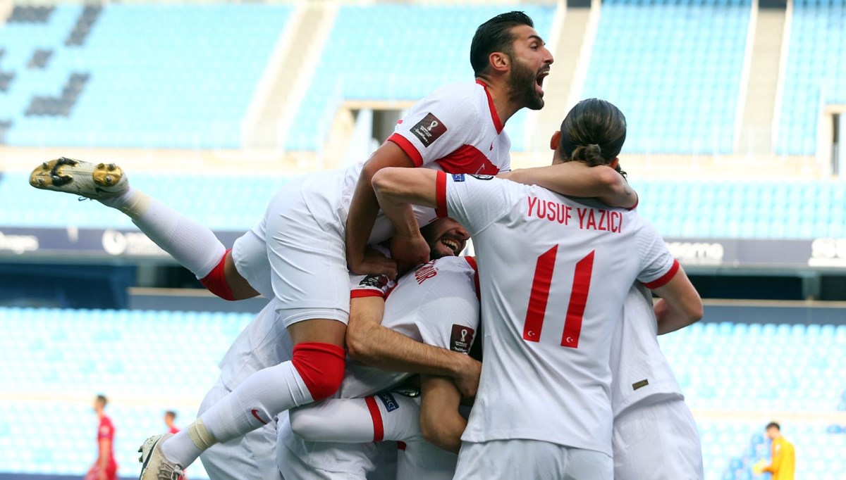 A Milli Futbol Takımı, dünya sıralamasında 39. sıraya yükseldi A Milli Futbol Takımı, dünya sıralamasında 39. sıraya yükseldi