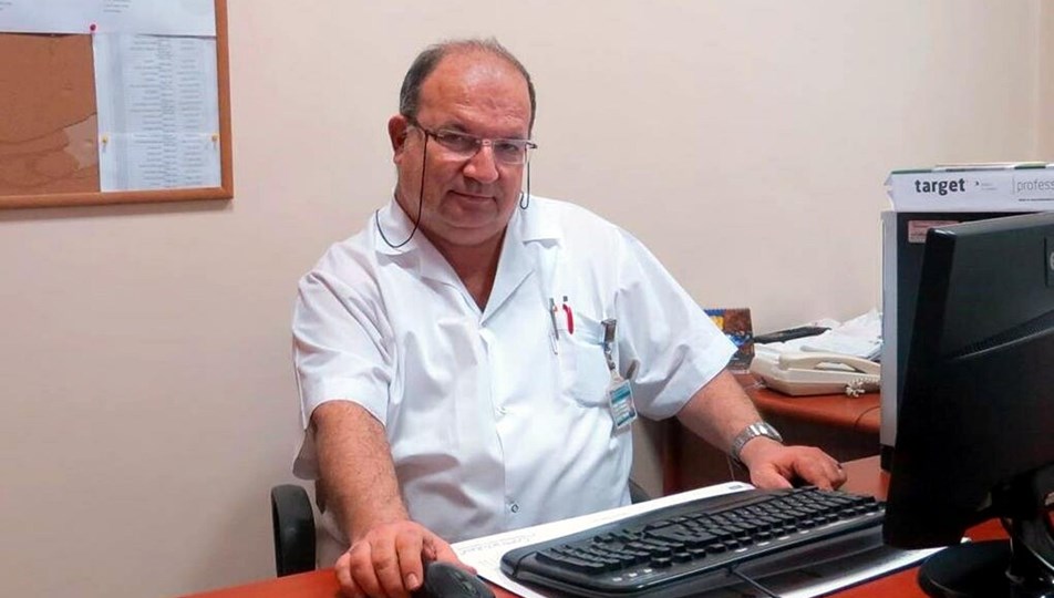 Çocuk cerrahi uzmanı, corona virüsten hayatını kaybetti