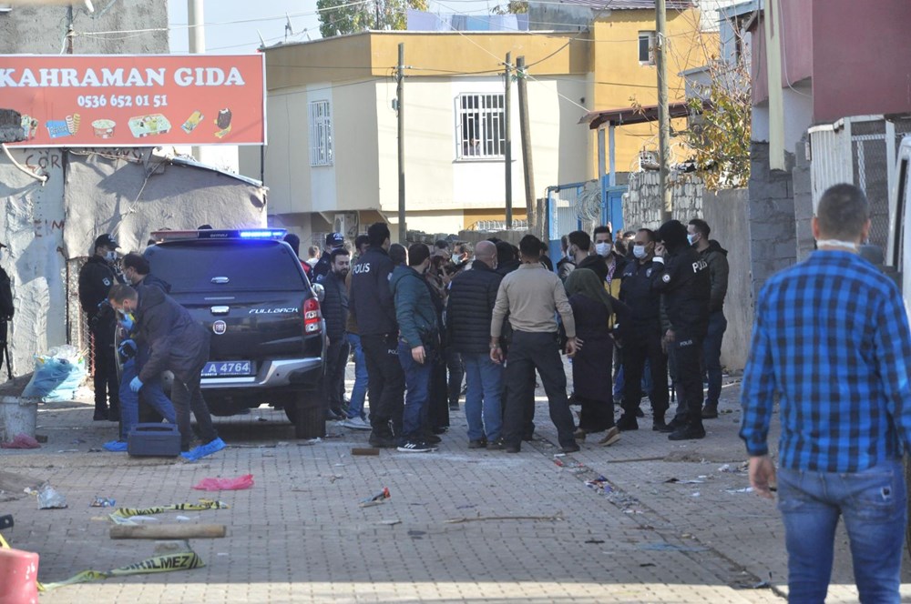 Diyarbakır'da kısıtlama gününde ortalık savaş alanına döndü: 20 yaralı - 2