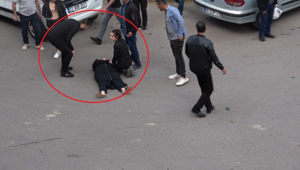 Akrabaların “Neden başka çay ocağına gittin” kavgası - 4