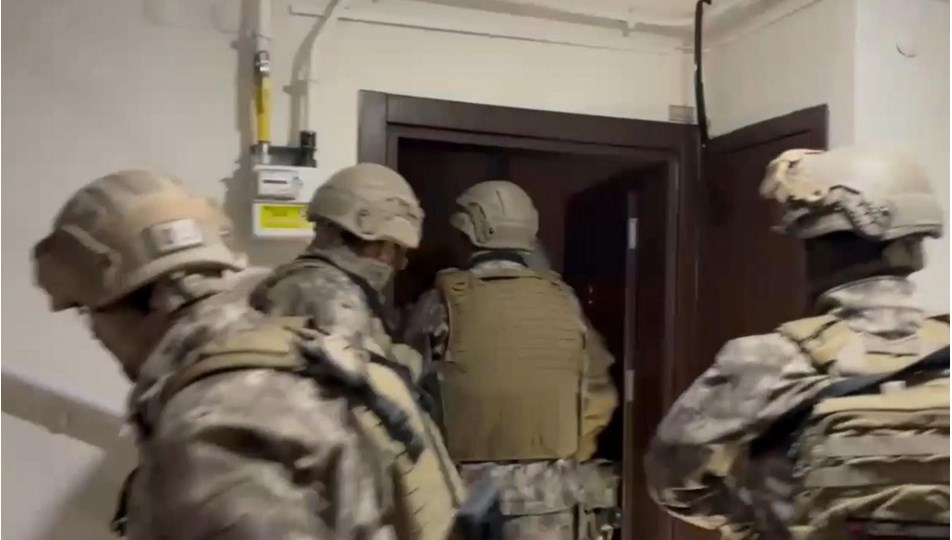 Kargo ile uyuşturucu servisi