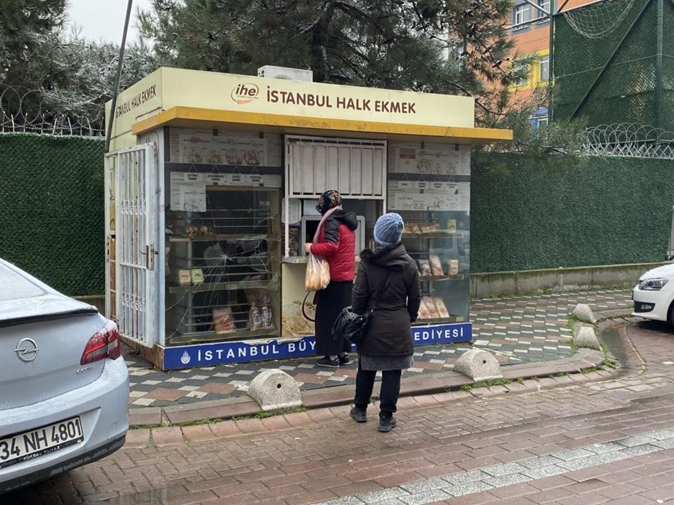 İstanbul'da Halk Ekmek büfesine saldıran kişi tutuklandı - 1