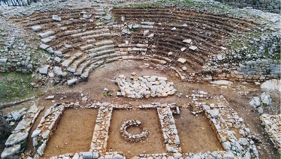 Amos Antik Kenti'nin sembolü ortaya çıkarıldı