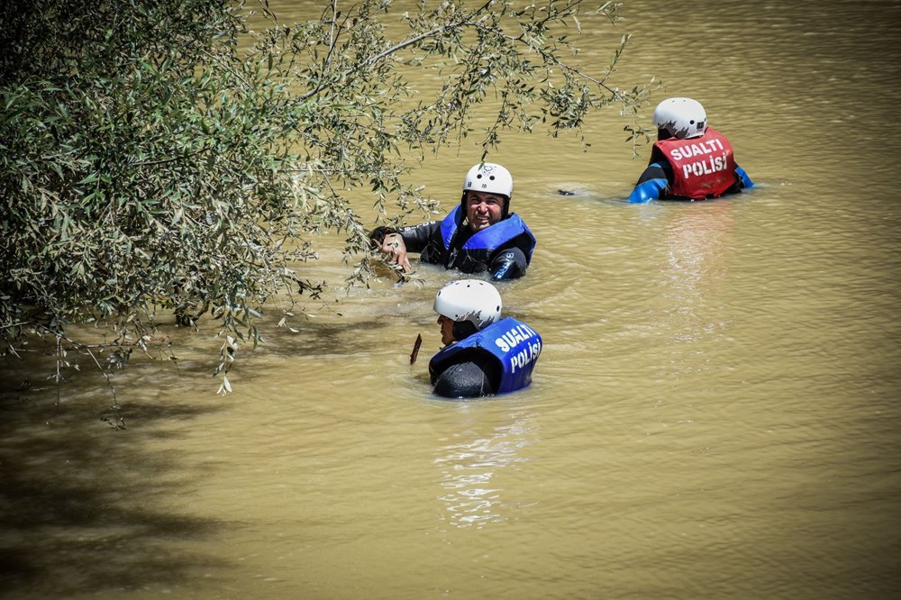 Çamur ve balçık içinde arama - 6