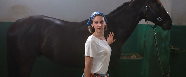 Farah Zeynep Abdullah Şampiyon'u anlattı: Senaryo bittiğinde ağlıyordum