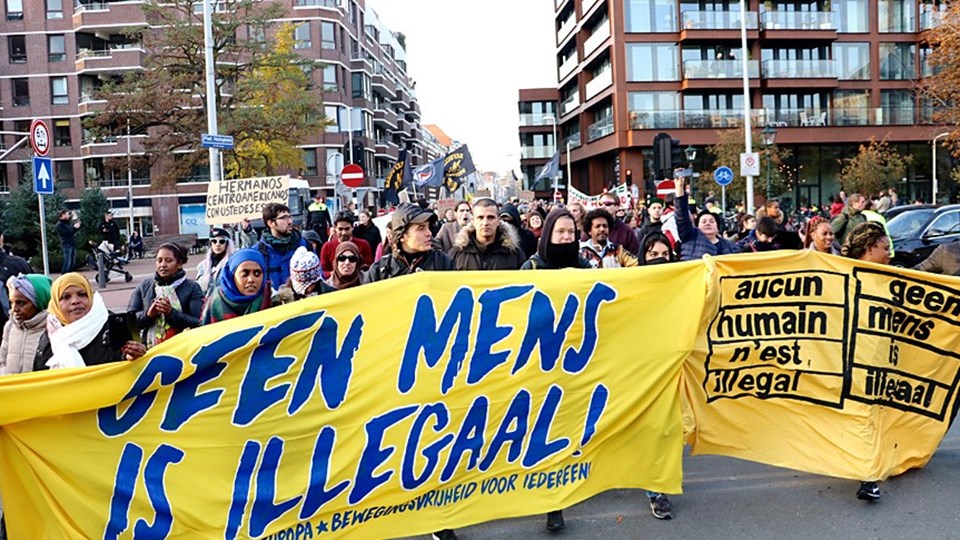 Hollanda'da AB'nin göç politikaları protesto edildi - 1