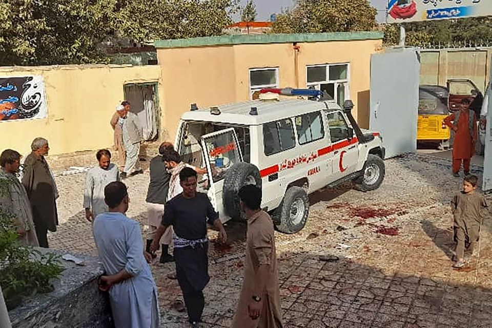Afganistan'da camiye bombalı saldırı - 2