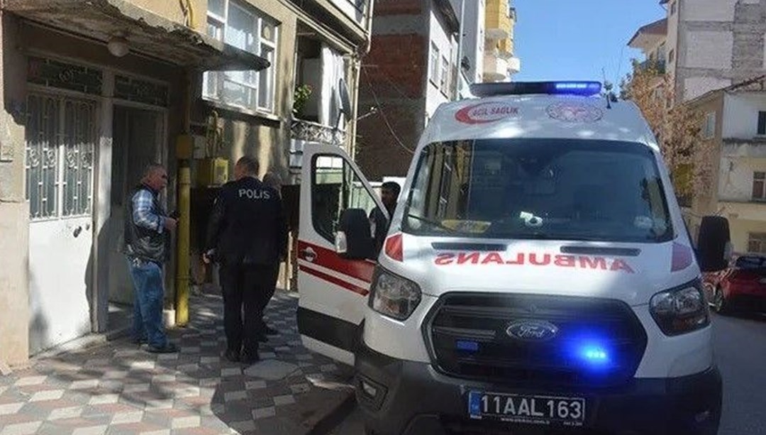 Çamaşır asarken komşusunun cesedini buldu